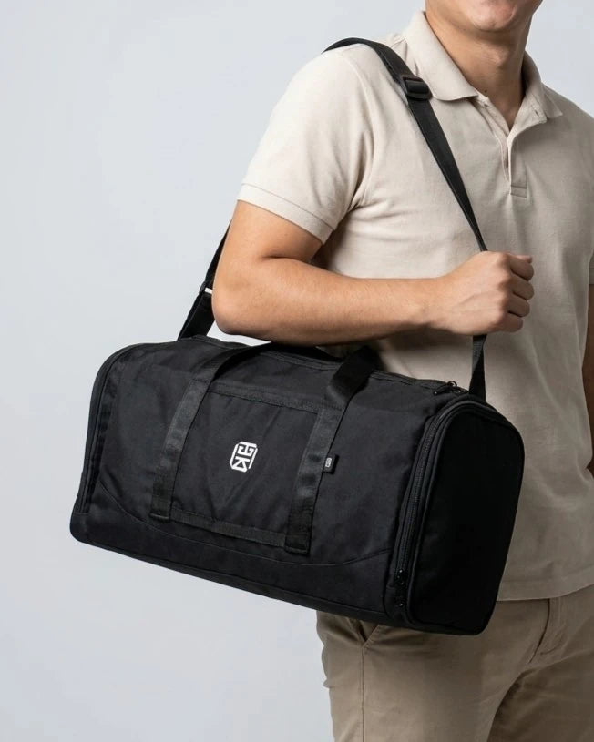 Set Tres Piezas Bolso Viajero + Morral + Bolso Portacelular — Liam, Malu & Oslo