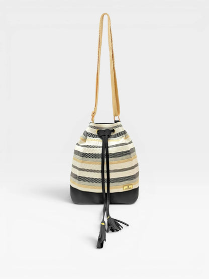 Bolso Bucket Manos Libres con Strap — Aria