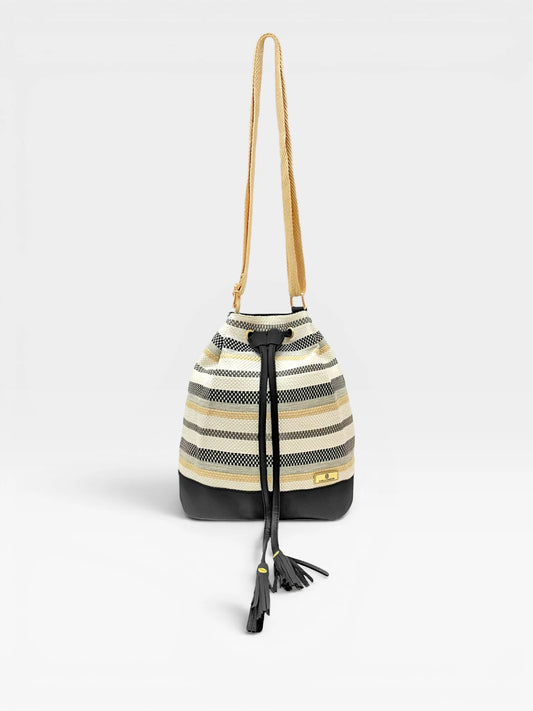 Bolso Bucket Manos Libres con Strap — Aria