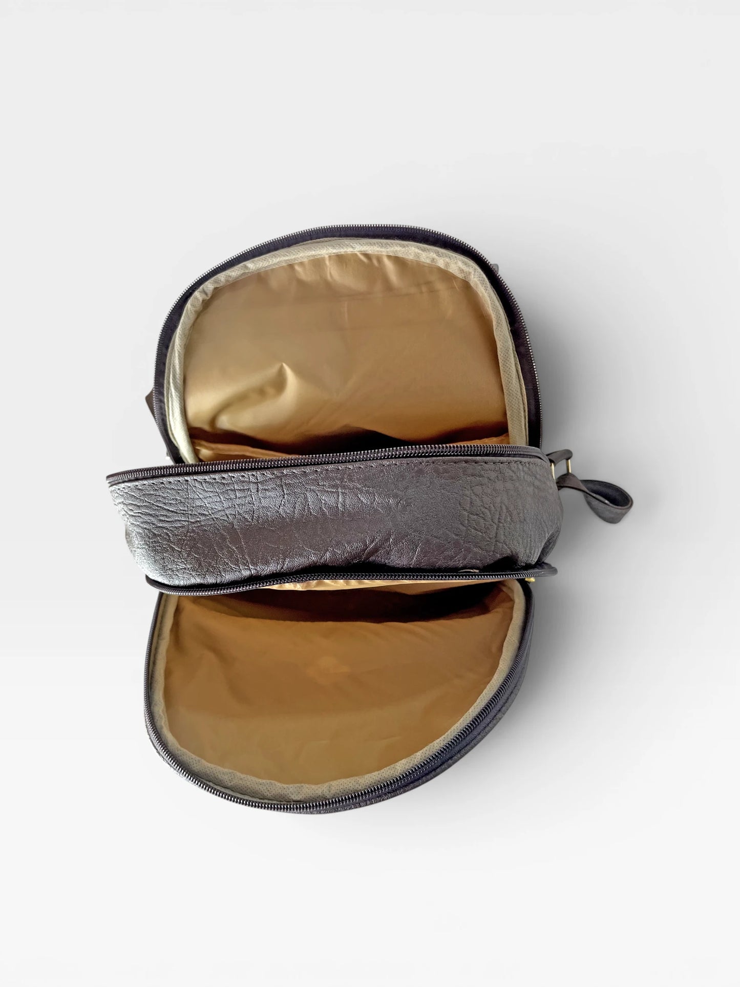 Morral Casual Doble Compartimento con Solapa — Laia