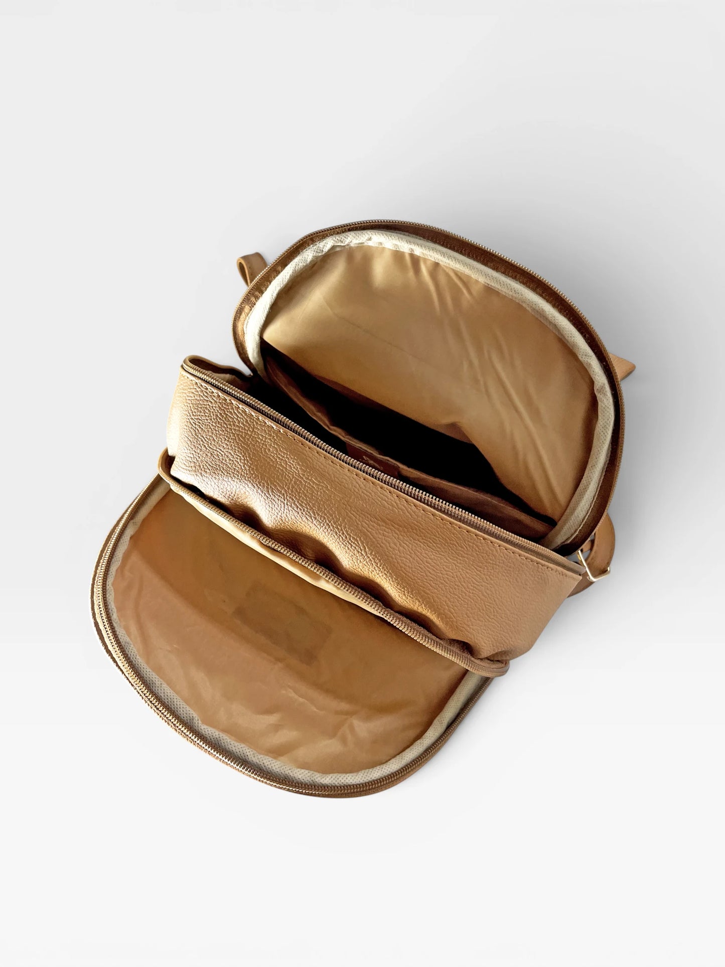 Morral Casual Doble Compartimento con Solapa — Laia