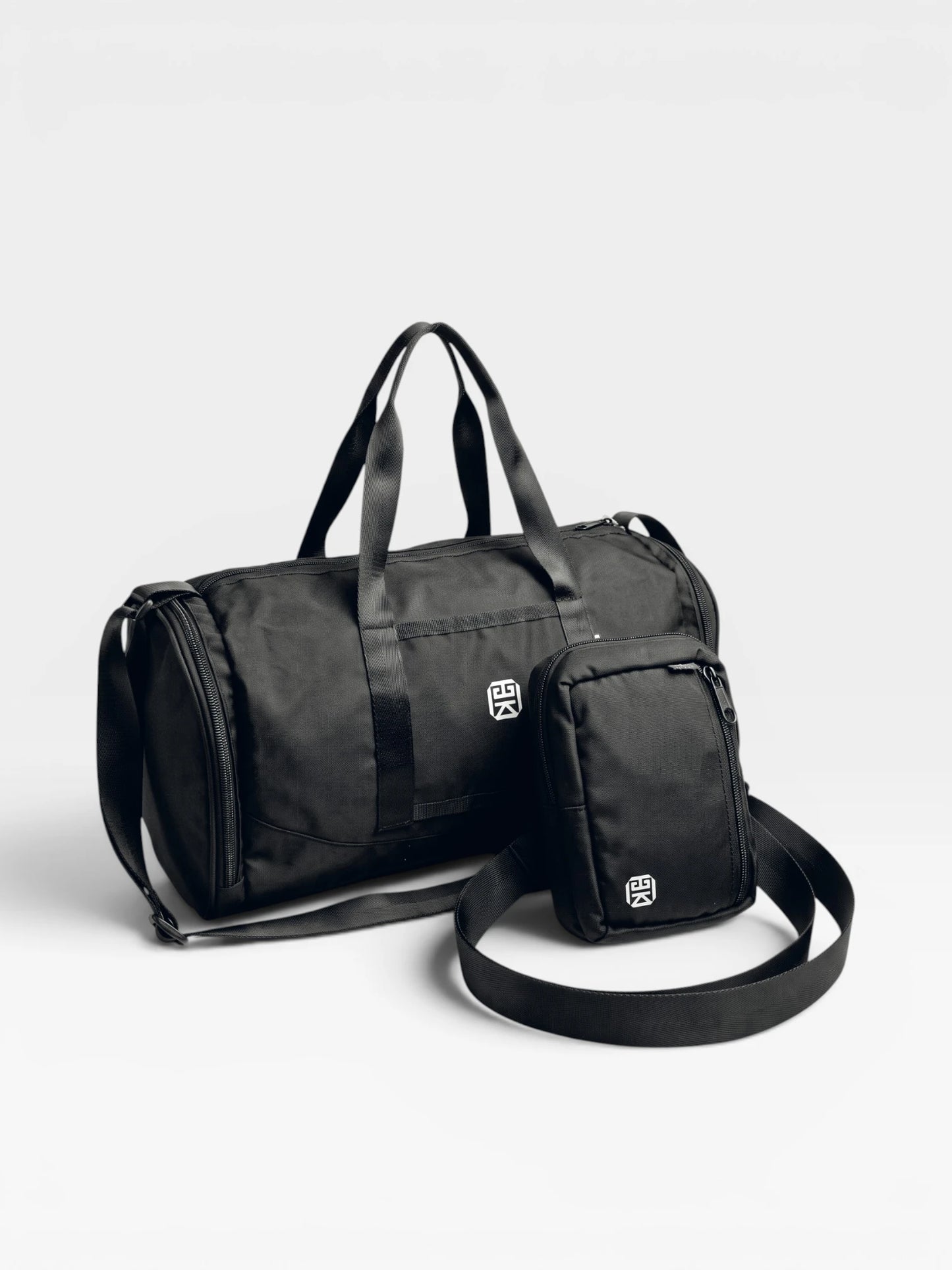 Set Dos Piezas Bolso Viajero + Bolso Pechera Portacelular — Liam & Oslo