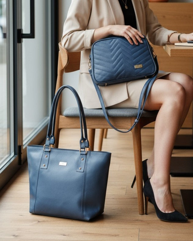 Set de tres piezas Combo Tote Mila + Manos libres Tini + Monedero