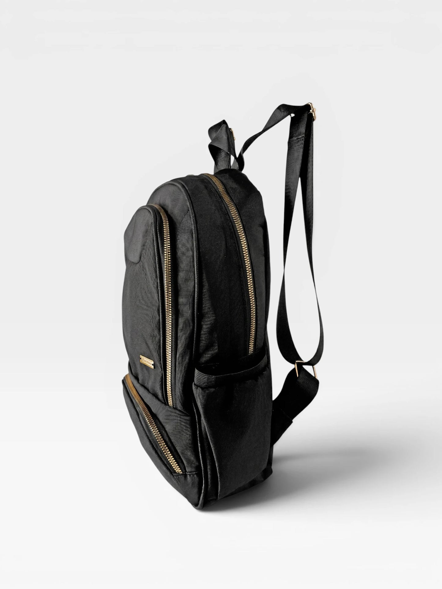 Bolso Morral Mediano Para Mujer - Negro y Beige (Oana)