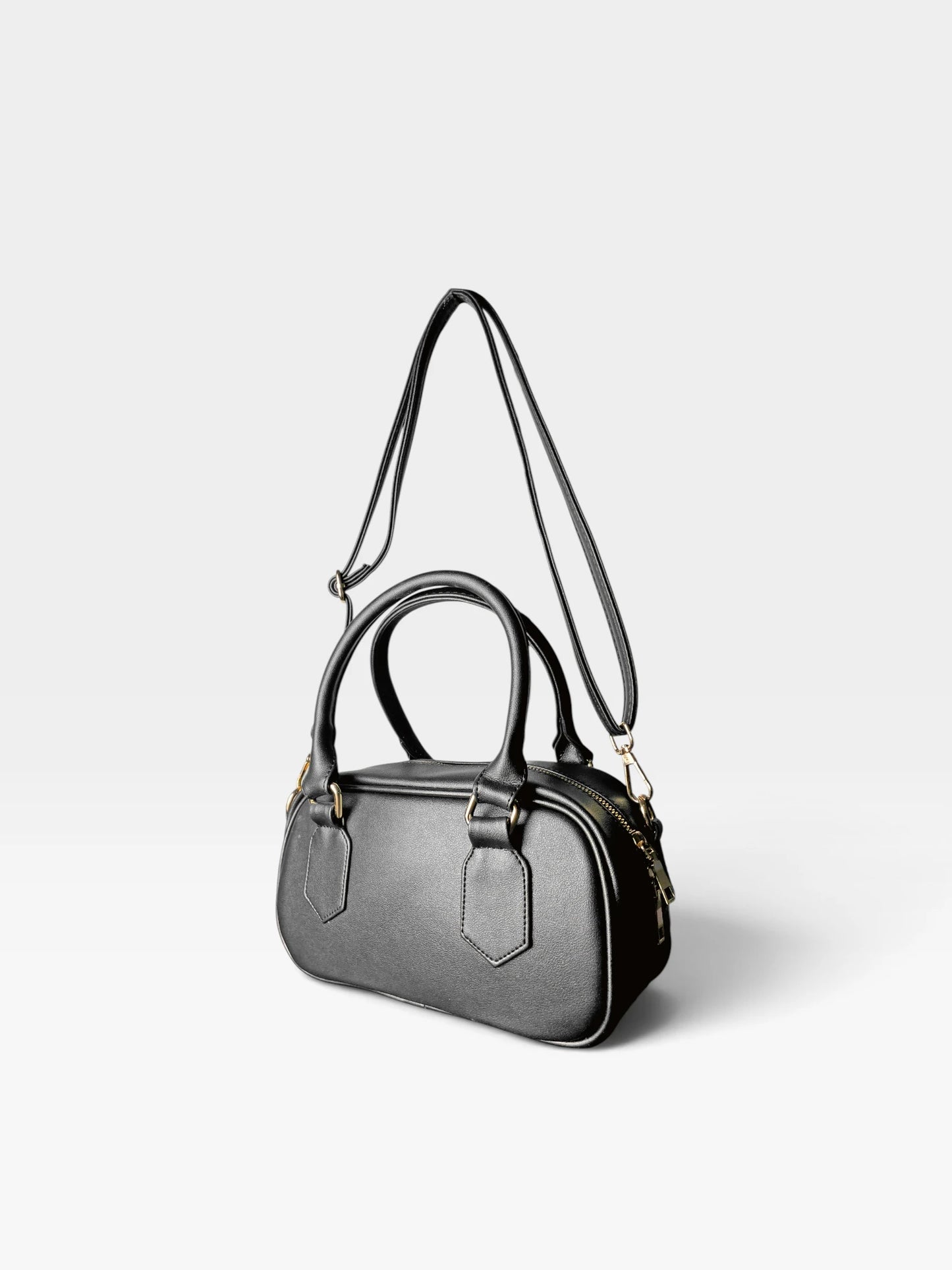 Bolso Boston de Mano con Strap y accesorio — Pau