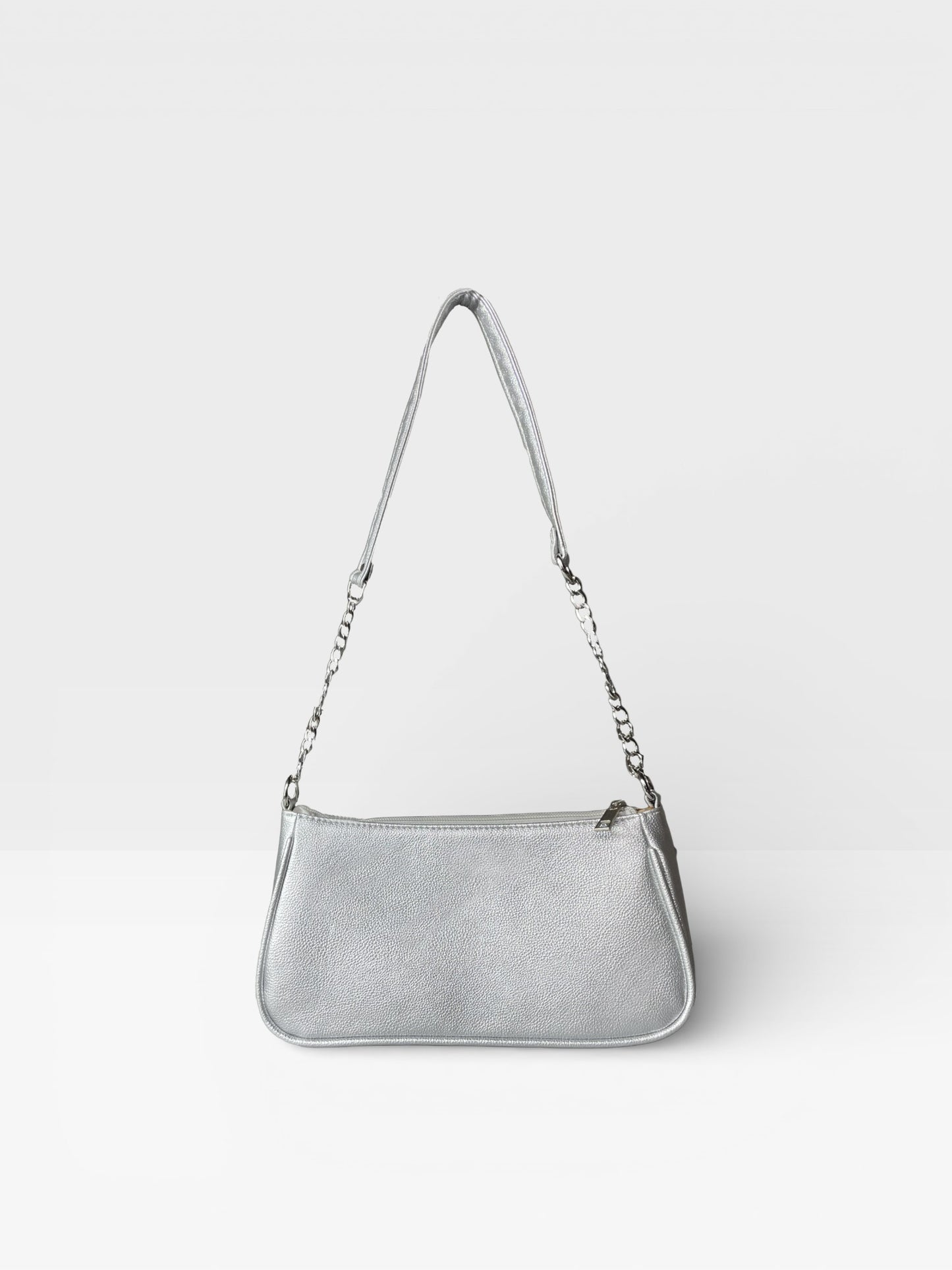 Bolso de Hombro Plateado y Negro (Romy)
