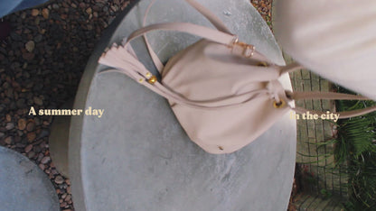 Bolso Bucket con Strap Removible — Iris