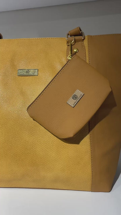 Cartera Mila Miel con Accesorio