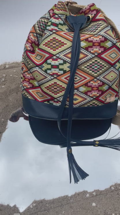 Bucket Bag Aria Miel, Negro, Beige, Azul y Vinotinto